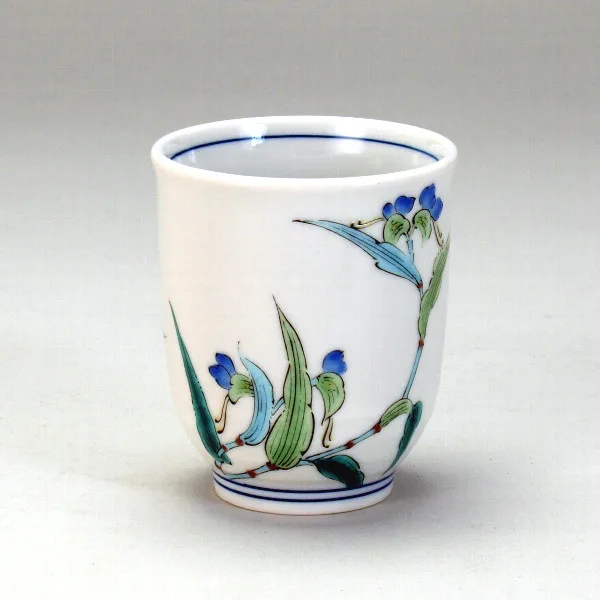 구타니야키 찻잔 · 닭의장풀 · 지름 7.5cm 정면